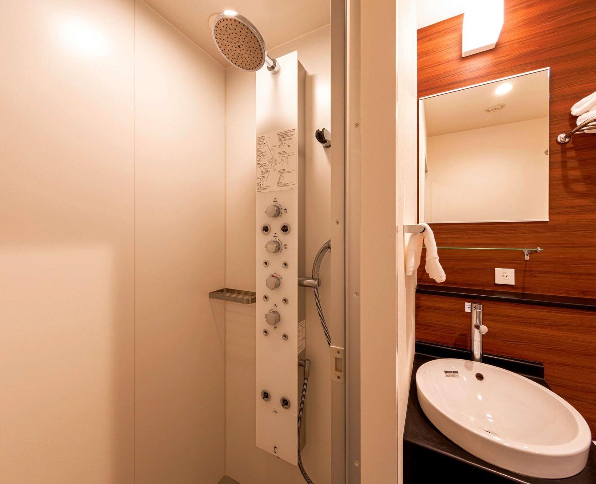 Hotel Comfort Roppongi 3*